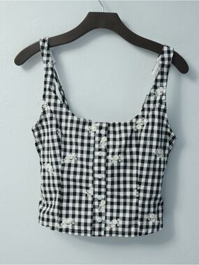 Lotus & Lavender Black & White Gingham Button-Front Crop Tank Floral Embroidery